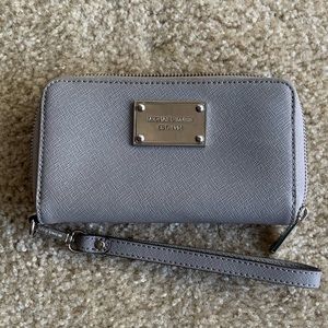 Michael Kors Wristlet, Gray